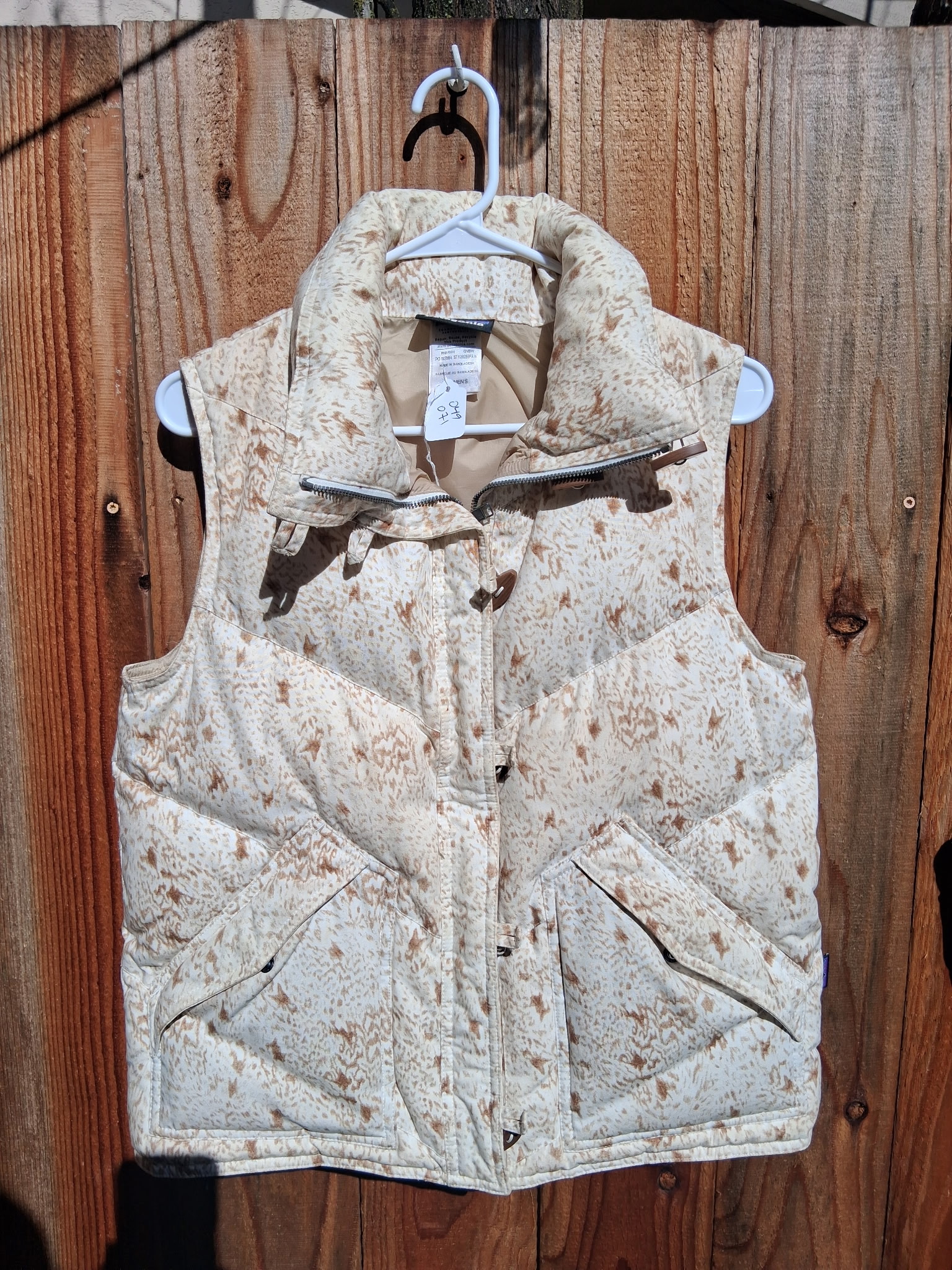 Patagonia Women's Toggle Down Puffer Vest