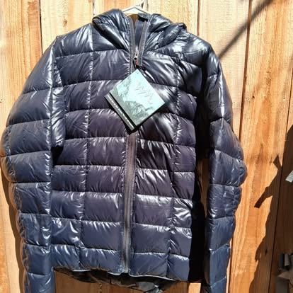 Western Mountaineering Men’s Flash Jacket